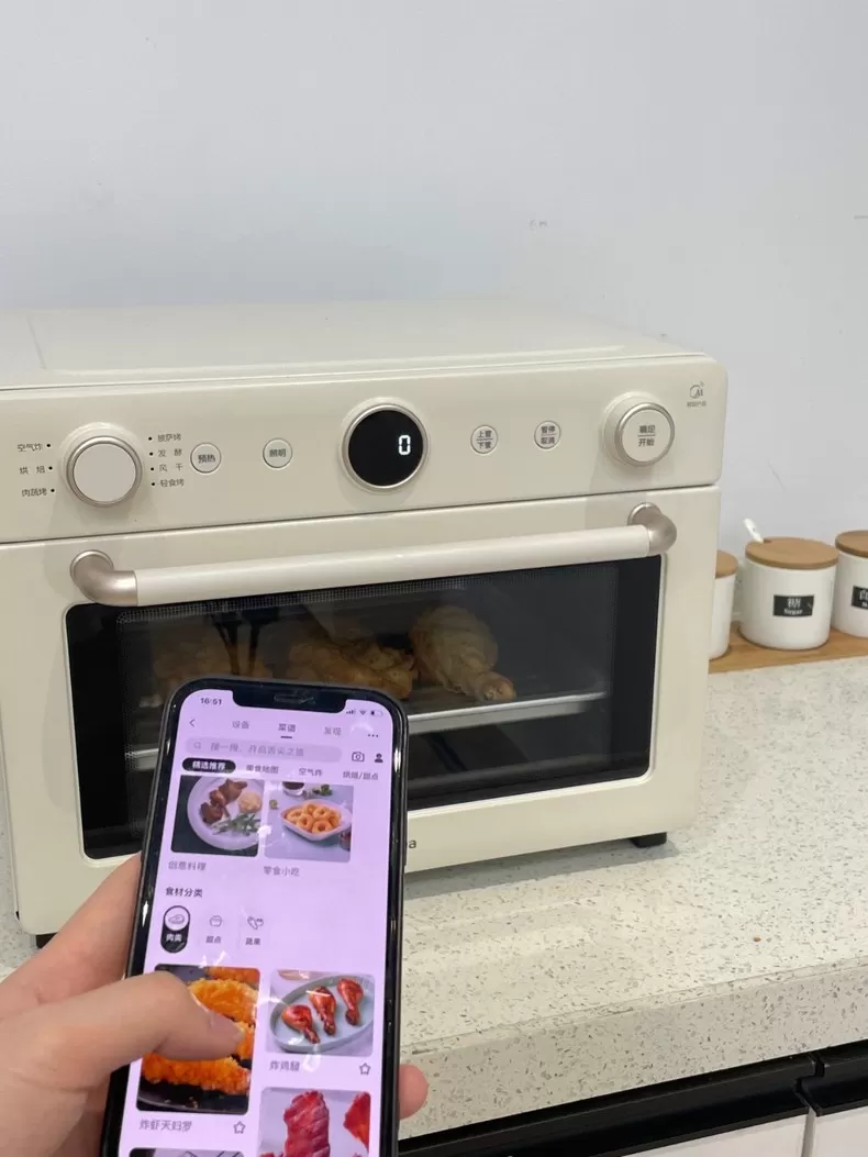 美的APP远程操控空气炸锅电烤箱P30评测 美的电烤箱怎么样