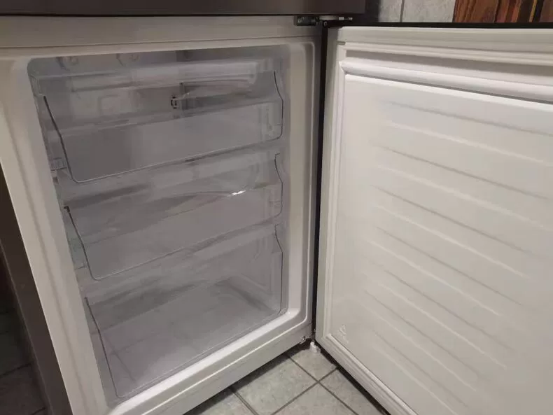 💫容声252L三门变温风冷冰箱BCD-252WD18NP评测容声冰箱怎么样?