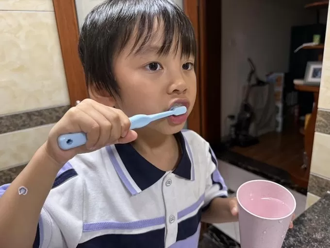 🉑女儿6岁长了牙菌斑老父亲做了三天三夜攻略