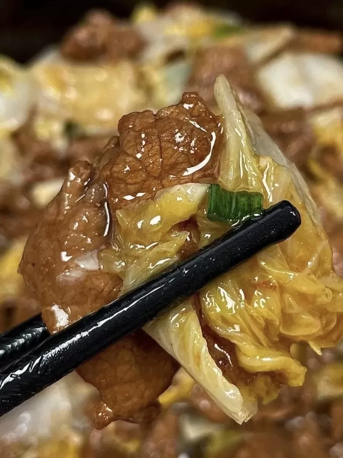 🥈下饭菜—-娃娃菜炒牛肉。谁吃谁迷糊啊👍👍