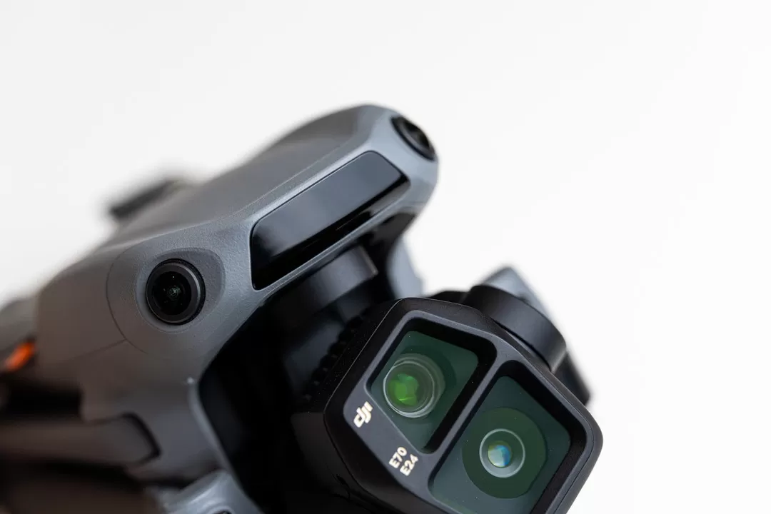 主摄回归一英寸，大疆 DJI AIR 3S 首发评测