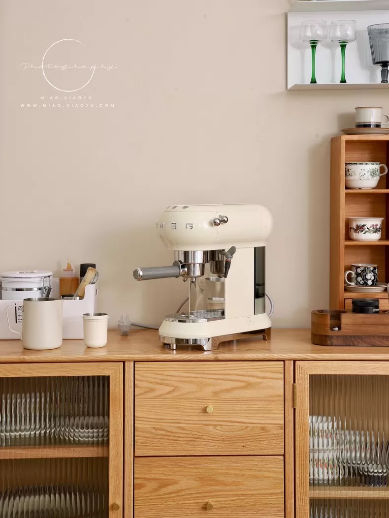 🥉SMEG斯麦格半自动意式咖啡机ECF01评测SMEG咖啡机怎么样?