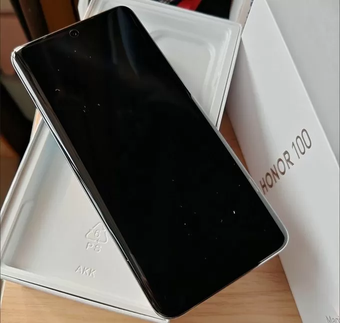 🥉荣耀100安卓手机怎么样？