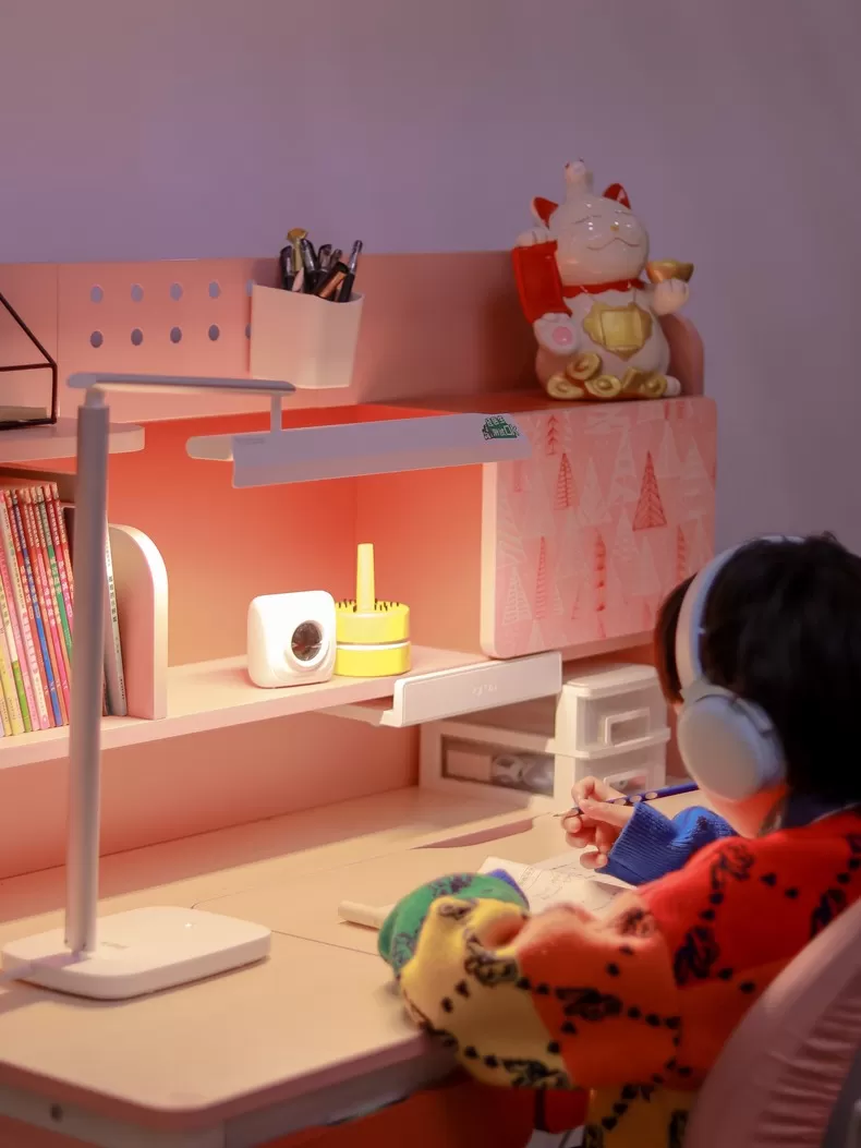 💖眼爸爸LED护眼灯YB-Read7评测眼爸爸护眼灯怎么样?