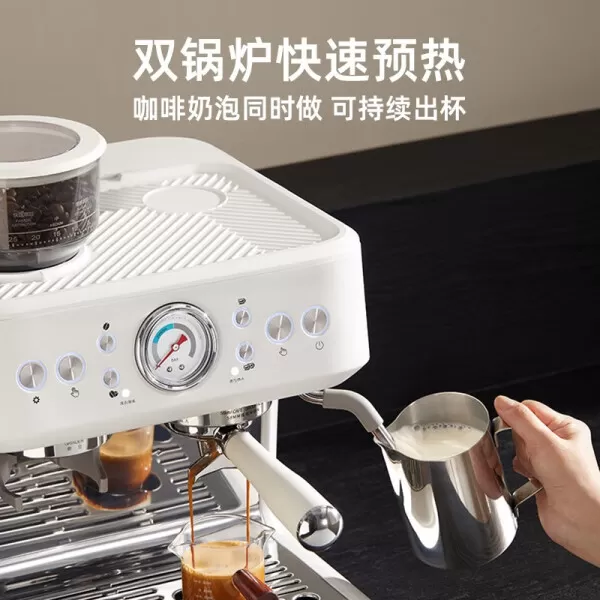 💥柏翠PE3899咖啡机怎么样?评测:双泵双手柄意式半自动咖啡机