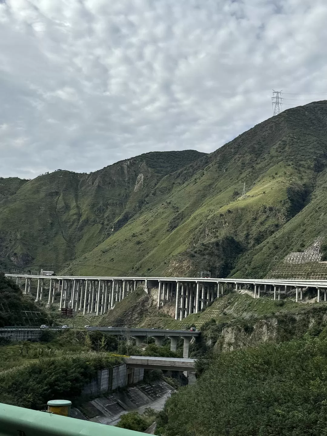 旅游推荐2024🏆年终旅行回顾，去了川西北海银川中卫贵阳扎尕那，满足于旅行带来的小美好