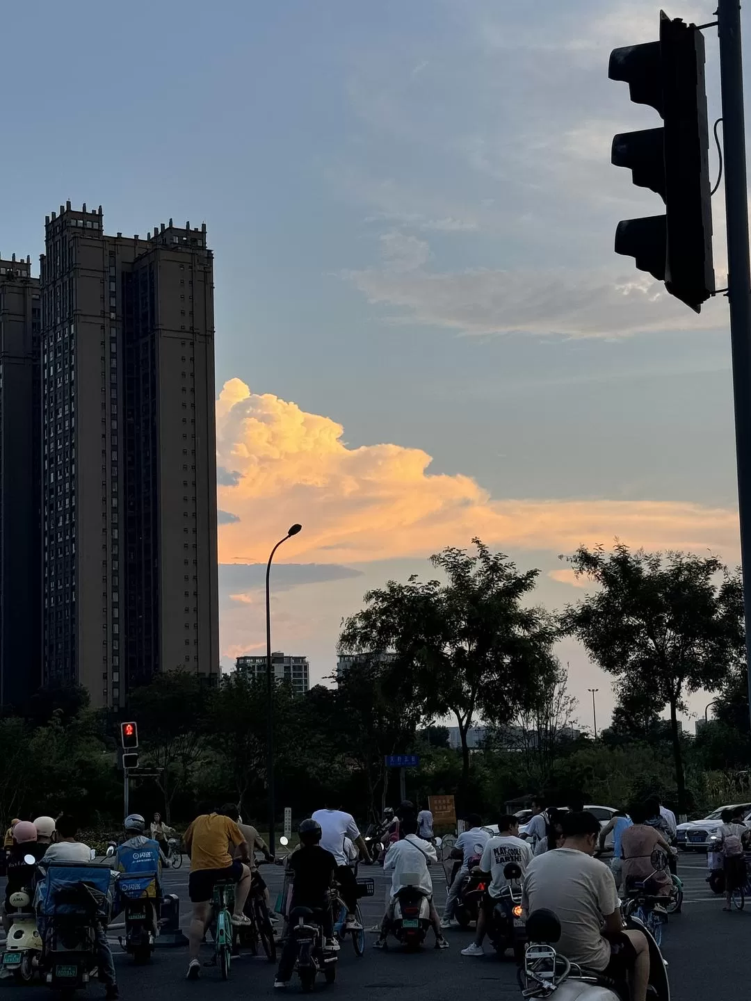 旅游推荐2024🏆年终旅行回顾，去了川西北海银川中卫贵阳扎尕那，满足于旅行带来的小美好