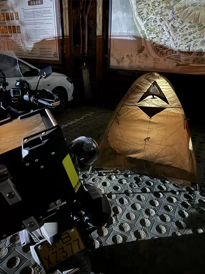 旅游推荐离职之后，我骑着烂摩托从北京到西藏、新疆……✨(1)