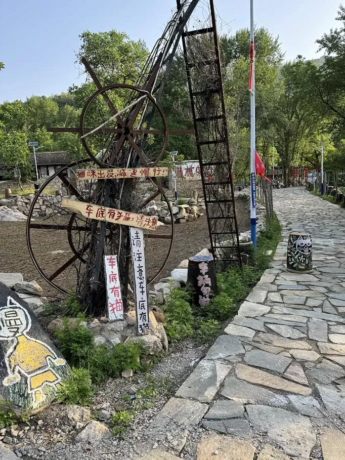 旅游推荐离职之后，我骑着烂摩托从北京到西藏、新疆……✨(1)