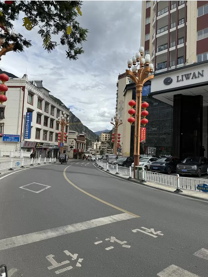 旅游推荐离职之后，我骑着烂摩托从北京到西藏、新疆……✨(1)