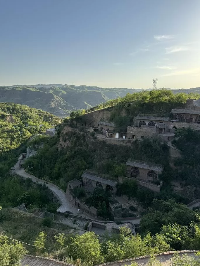 旅游推荐离职之后，我骑着烂摩托从北京到西藏、新疆……✨(1)