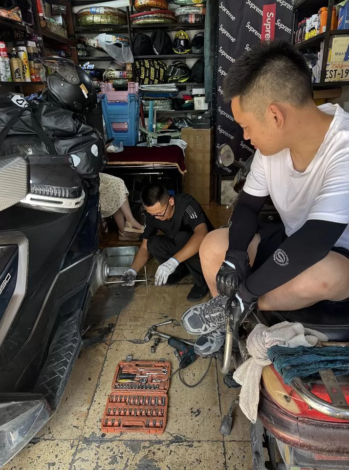 旅游推荐离职之后，我骑着烂摩托从北京到西藏、新疆……✨(1)