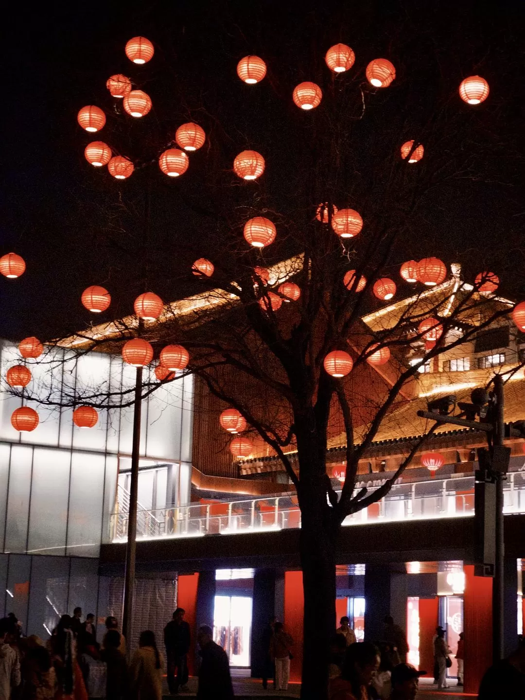 旅游推荐一人游：在城🌟市旅行是白天不想出门和晚上出门吃饭的连续…西安重庆游（更新中）