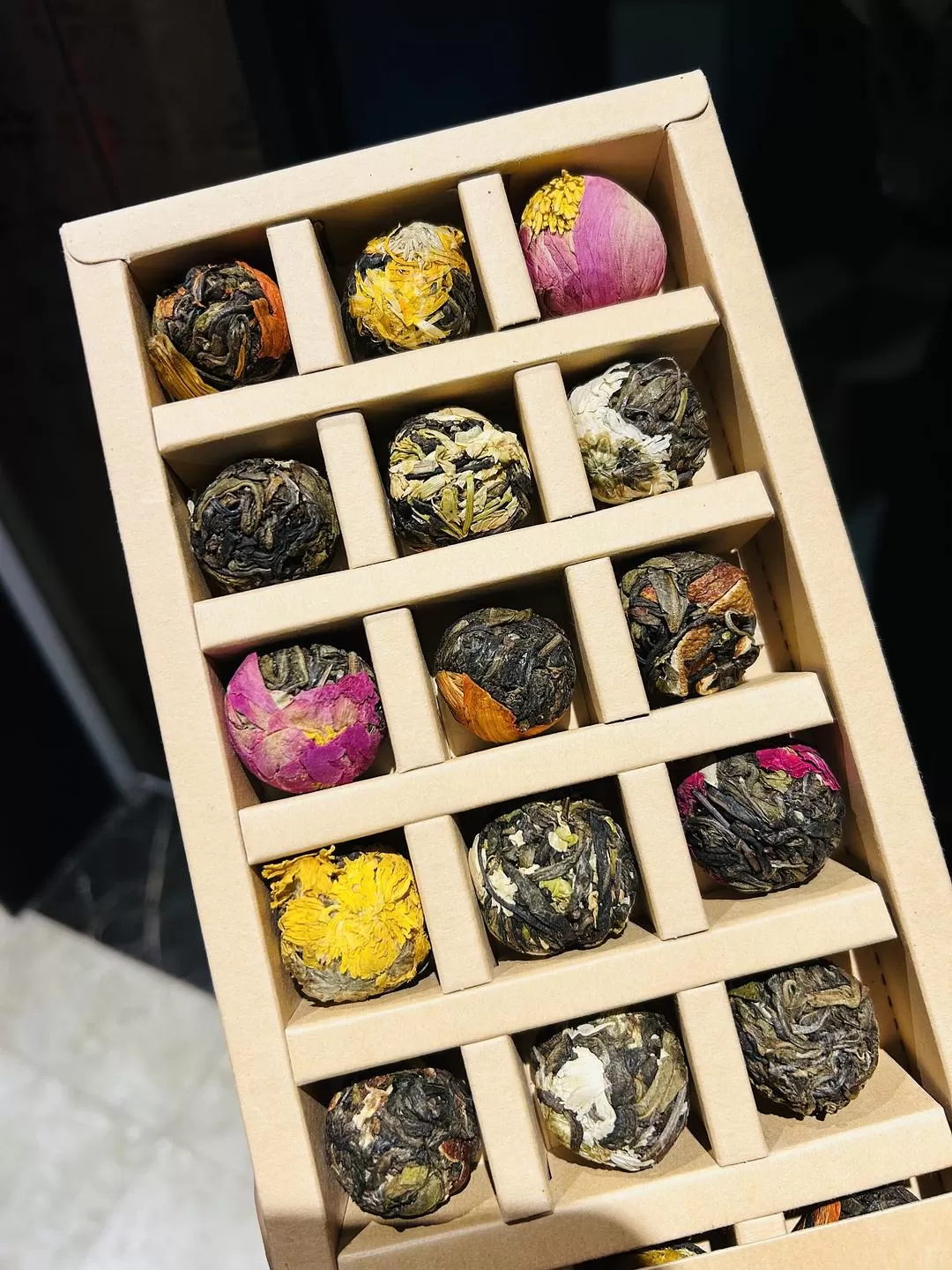 旅游推荐一人游：中年妇女头回独自旅游成功—💢—吃篇.大理&昆明