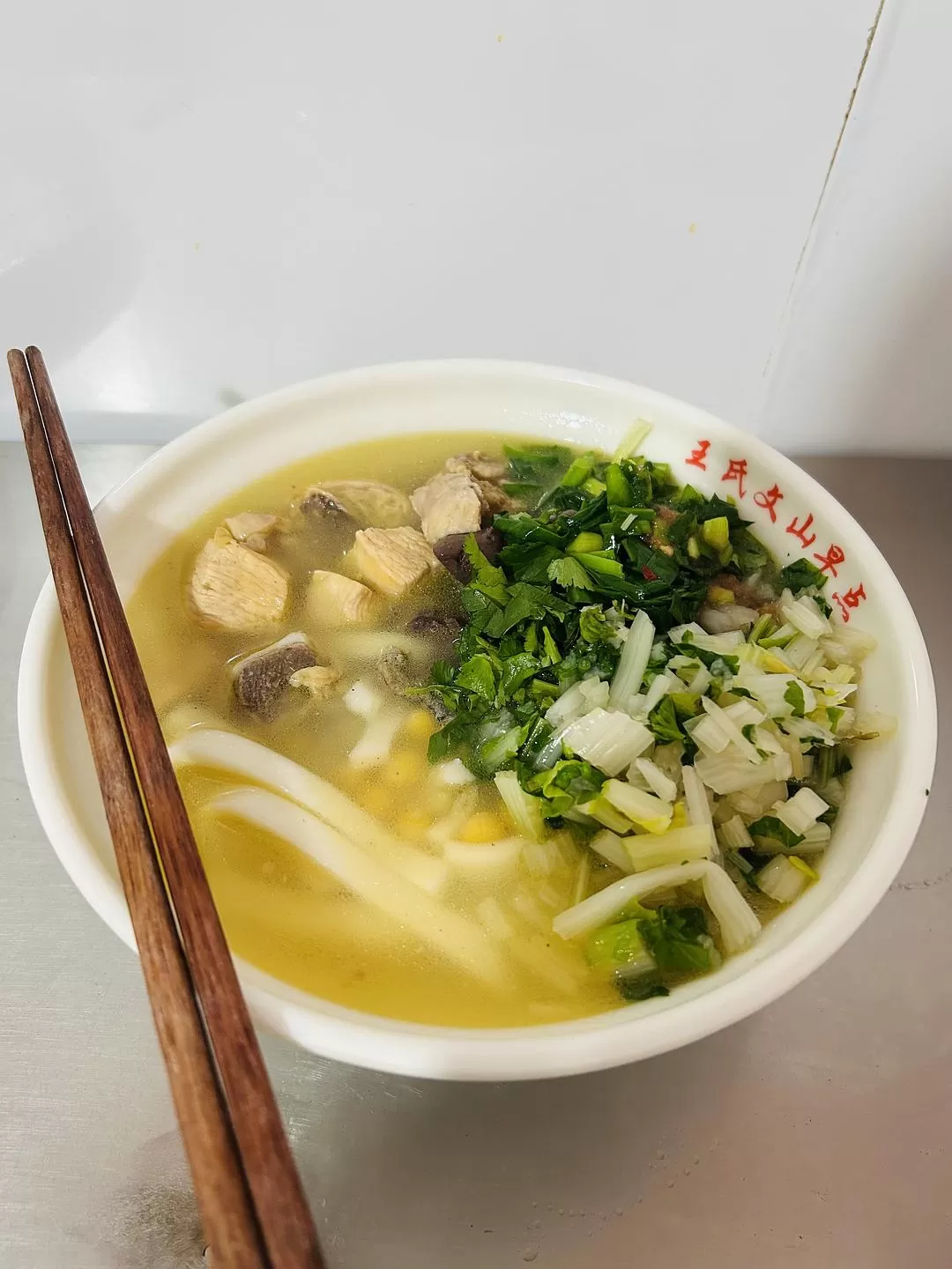 旅游推荐一人游：中年妇女头回独自旅游成功—💢—吃篇.大理&昆明