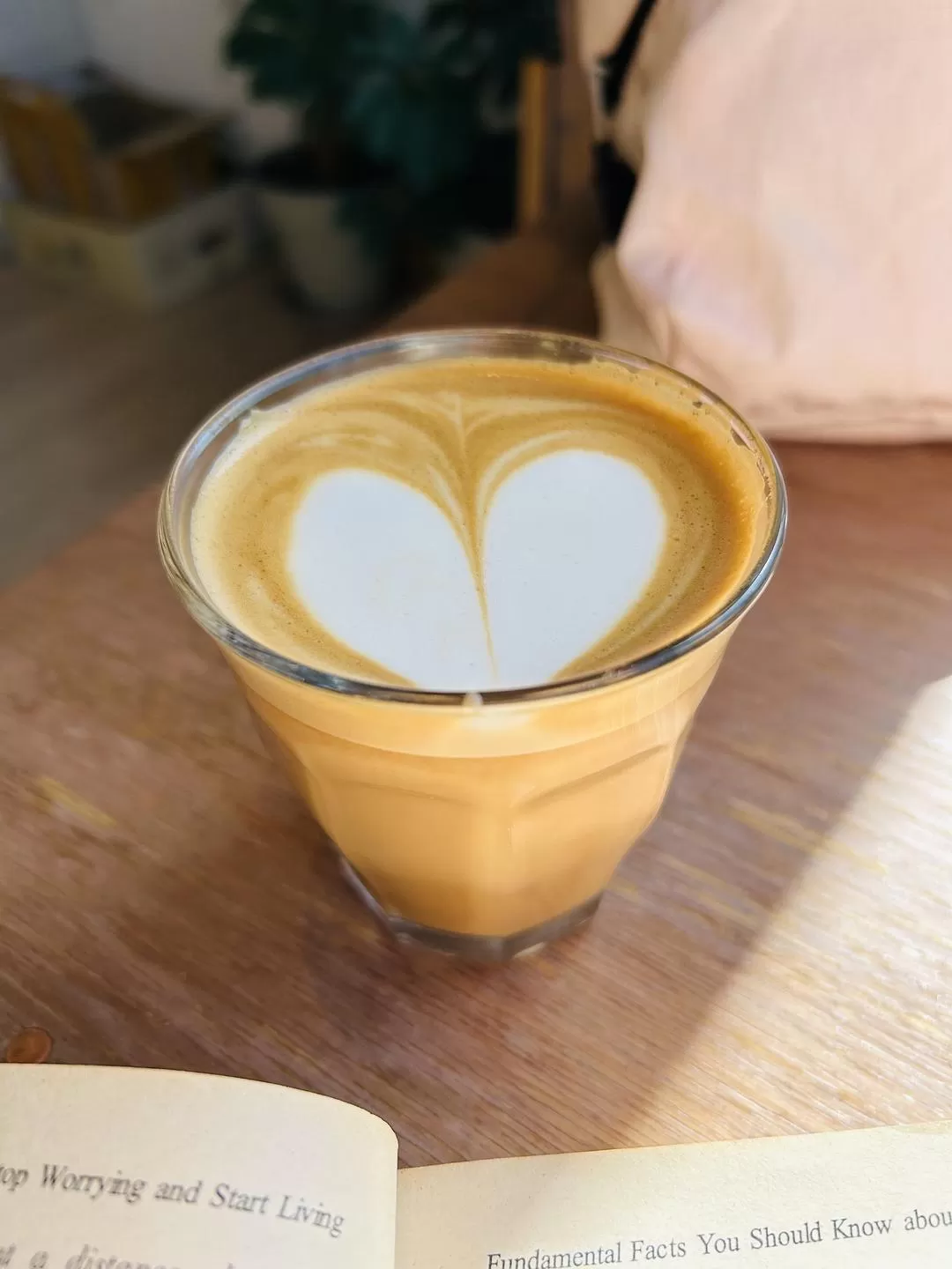 旅游推荐一人游：中年妇女头回独自旅游成功—💢—吃篇.大理&昆明