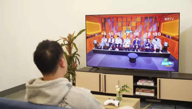 🈲TCL65V8E高色域NFC投屏WiFi液晶电视65寸评测TCL液晶电视怎么样?