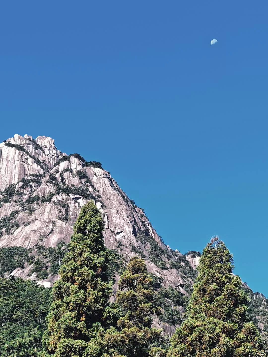 旅游推荐🏅一人游:在皖南黄昏和夜晚的缝隙里消融