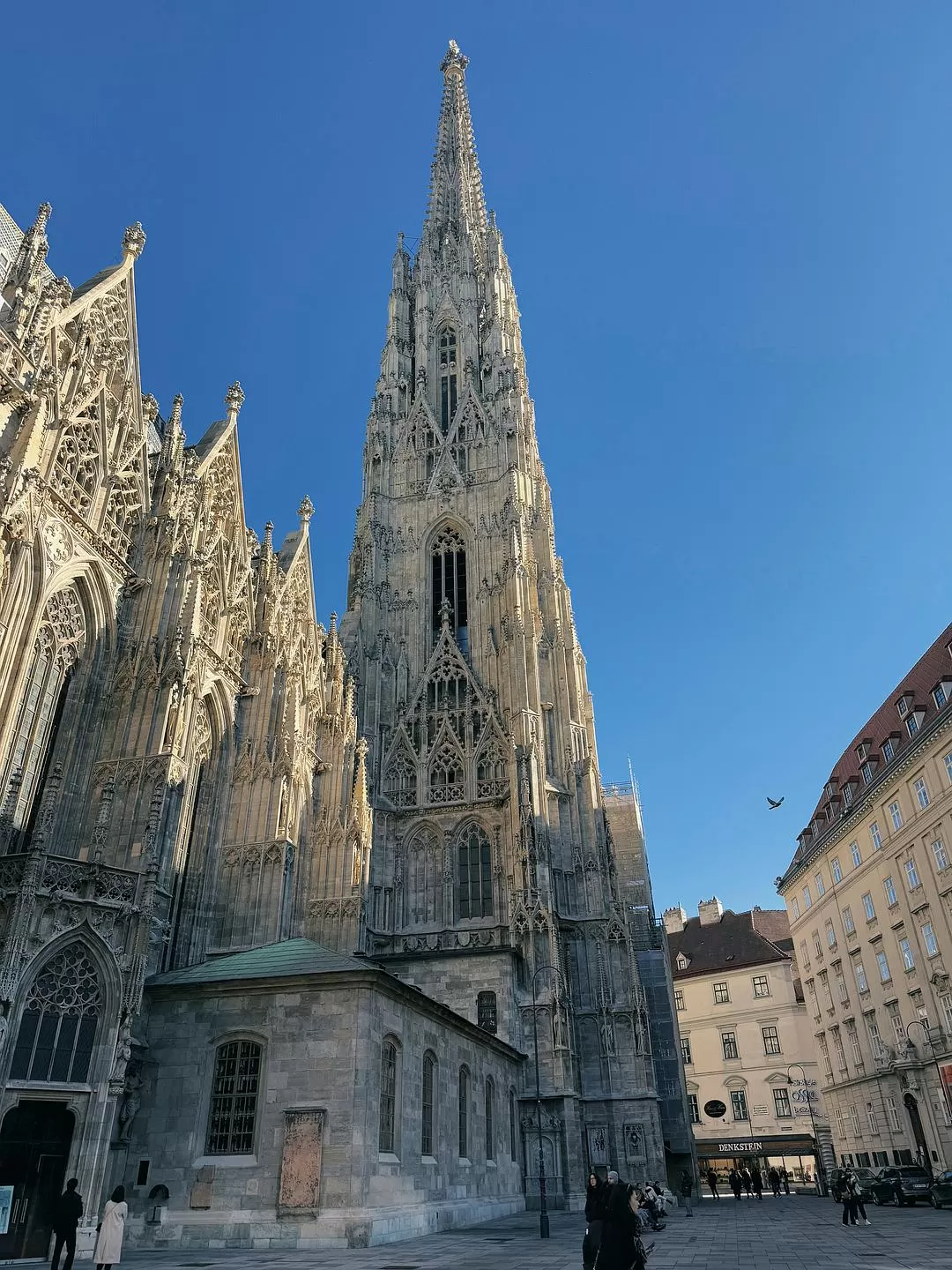 旅游推荐💥国外游：2025年春节，三个女生12日奥匈捷自由行大成功