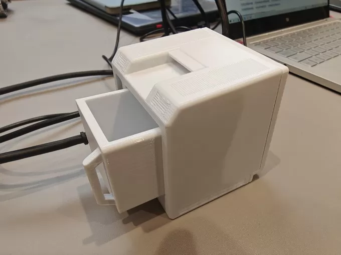 ㊙️闲鱼大量涌入这种摸鱼小副屏实际可以自己花小钱做一个