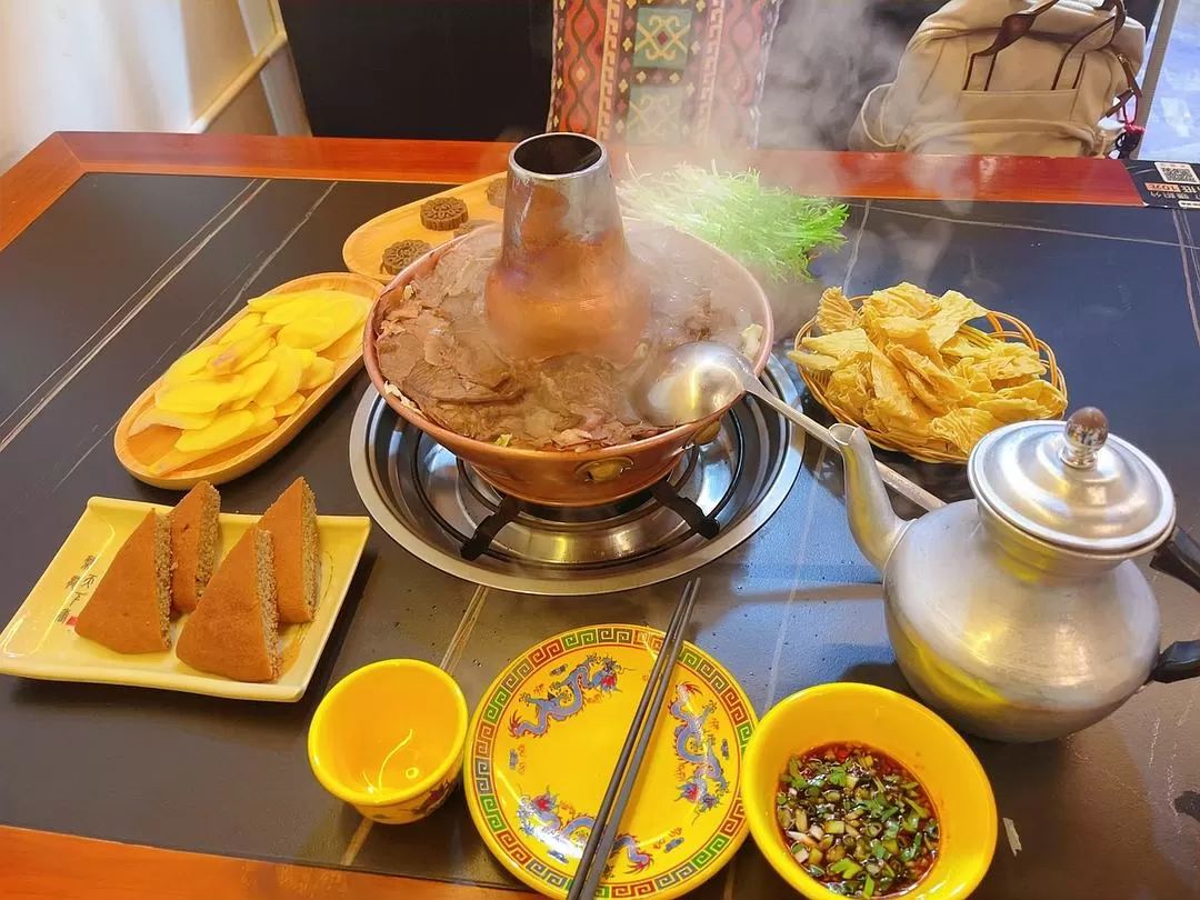 旅游推荐💓一人游：云南之行美食探索：舌尖上的风花雪月