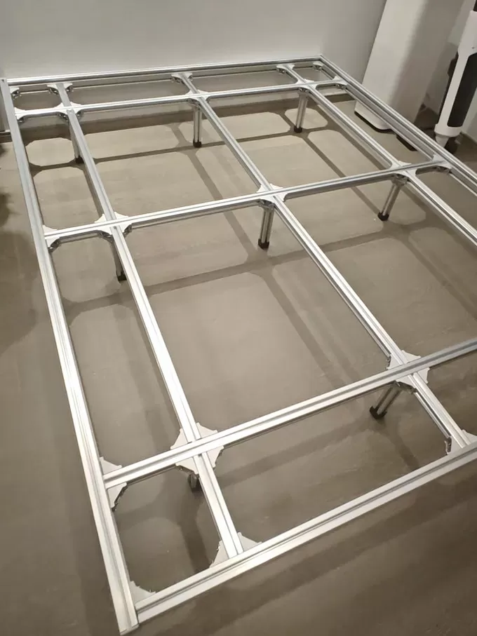 🥉花700元买了个主卧悬浮床铝型材家具少甲醛总价低可！