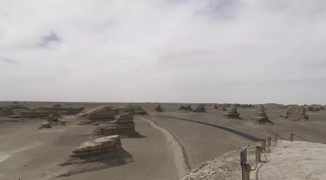 旅游推荐🤬一人游：拼车去了西北环线！