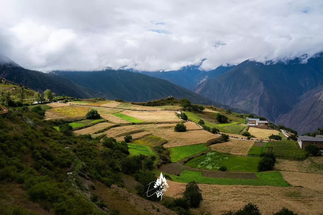 旅游推荐⚡一人游：错峰云南雨崩徒步路线