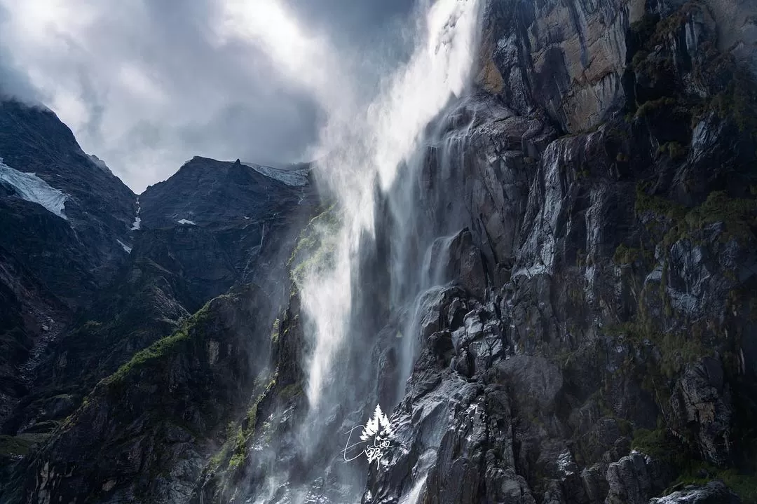 旅游推荐⚡一人游：错峰云南雨崩徒步路线
