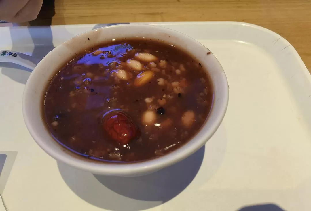 旅游推荐💞两人游：妈妈从没见过蓝色的大海，所以我带她来了威海和烟台