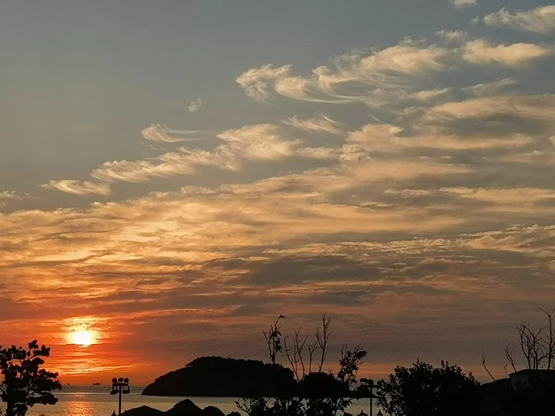 旅游推荐💞两人游：妈妈从没见过蓝色的大海，所以我带她来了威海和烟台