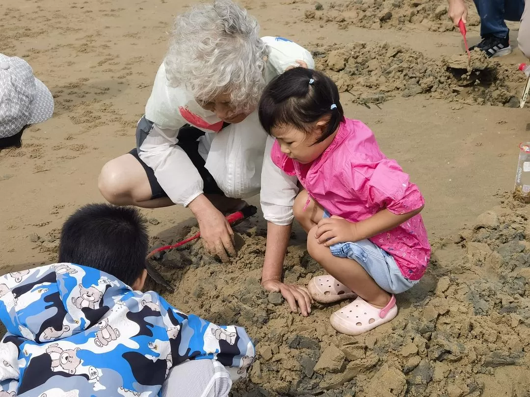 旅游推荐💞两人游：妈妈从没见过蓝色的大海，所以我带她来了威海和烟台