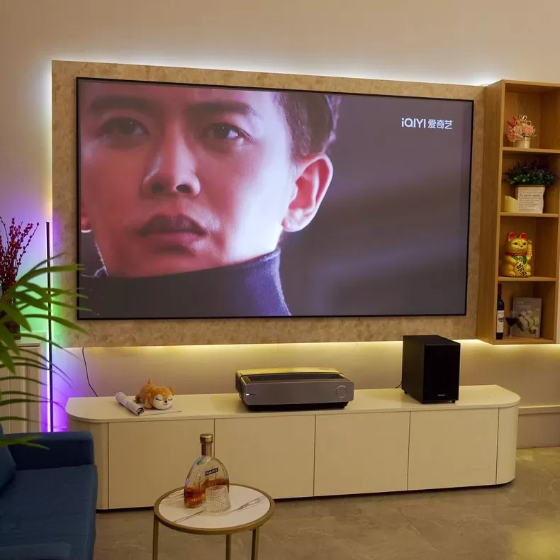 🏆海信100寸4K超高清超薄激光电视100L5G评测海信激光电视怎么样?