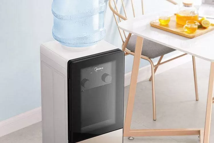 🥇美的冷热两用饮水机YD1126S-W评测美的饮水机怎么样?