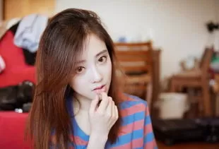 短剧「捡个美女带我逆天改命」解说🧧