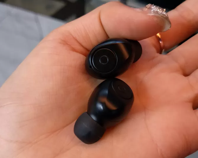 🥇夏新F9真无线蓝牙耳机入耳式评测夏新蓝牙耳机怎么样?