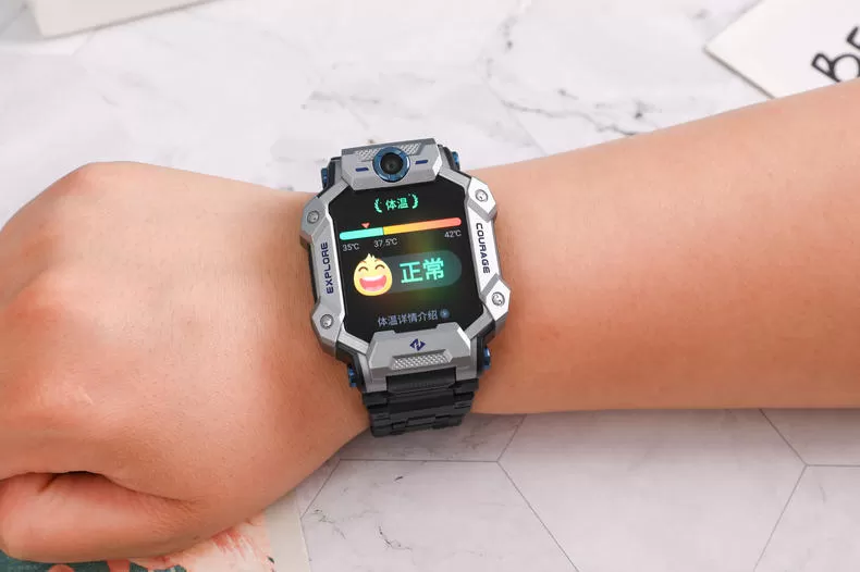 🏅小天才电话手表怎么样?翻转双摄小天才Z7儿童电话手表评测