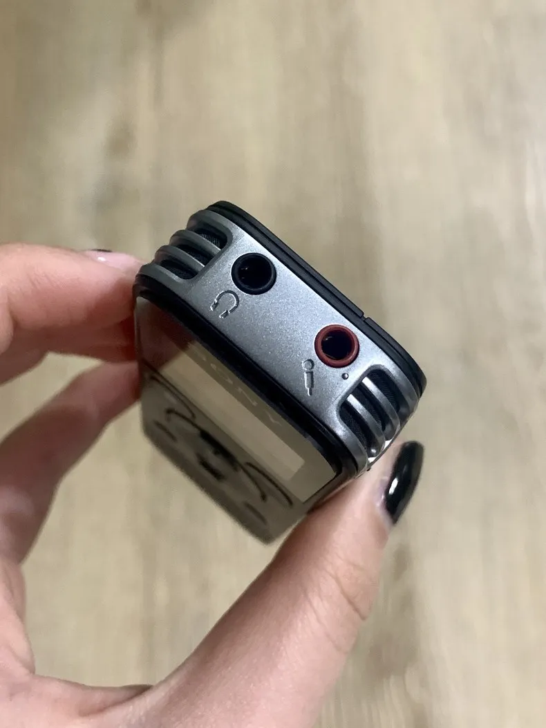 💢索尼自动录音专业录音笔ICD-PX420评测索尼录音笔怎么样?