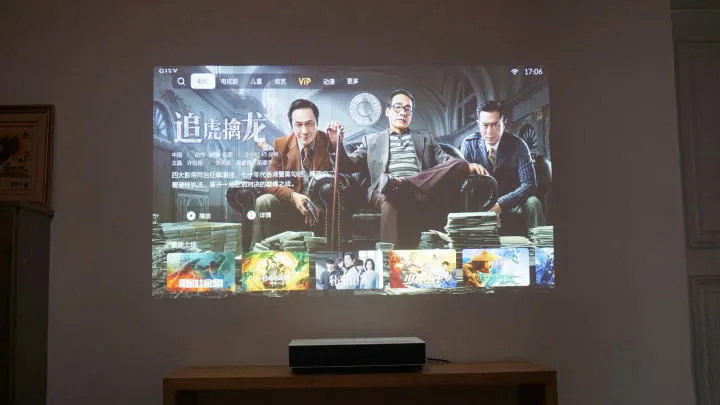 🥇峰米Cinema2高清4K激光投影仪超短焦投影机评测峰米投影仪怎么样?