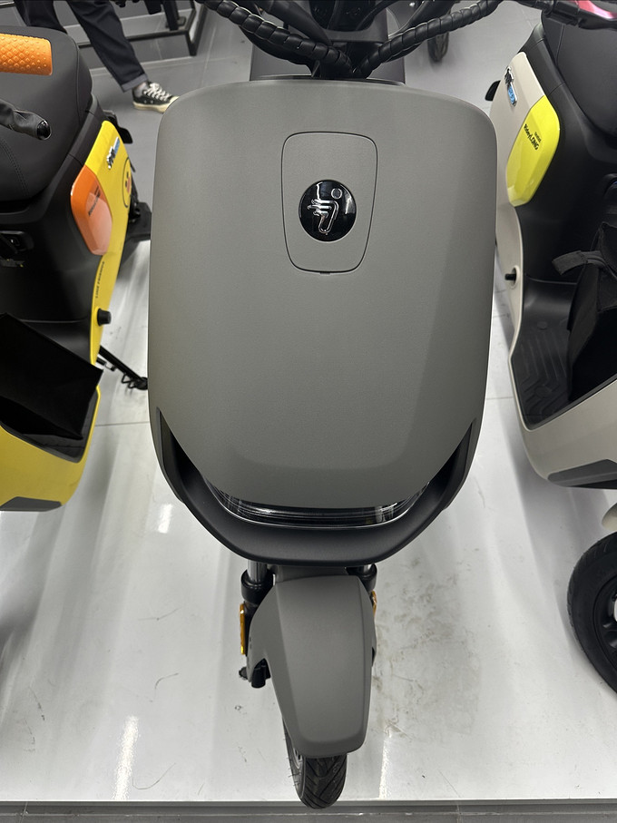 九号电动车整车